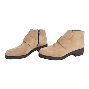 Hush Puppies Waterproof Suede Booties Size 9.5